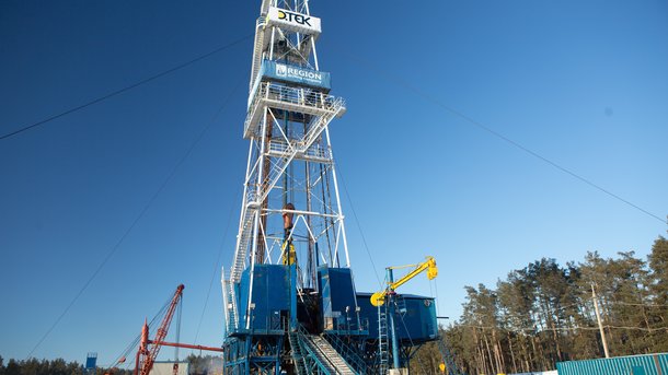 7 вересня 2017, 17:59 Переглядів:   На початку вересня 2017 р   ДТЕК   Нафтогаз завершив буріння свердловини №34 Семиренківському родовища, яка показала високий добовий дебіт газу в обсязі 400 тис