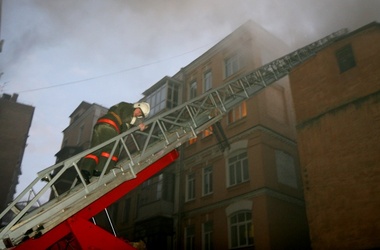 9 грудня 2013, 11:19 Переглядів:   Пожежникам не вистачає обладнання
